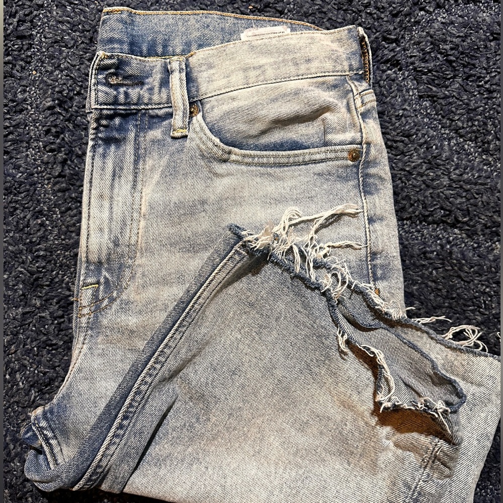 H&M Light Blue Relaxed Jeans